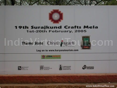 Hoarding of 19th Surajkund Crafts Fair