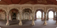 A structure in Agra Fort towards the river Yamuna