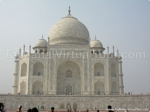 A Closer Look of Taj Mahal