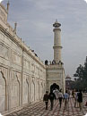 Way to get in Taj Mahal Tomb