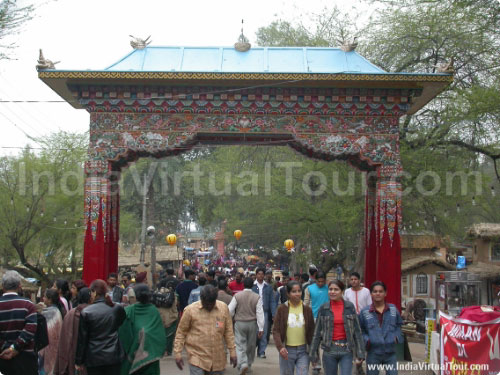 Another gate set by another state
