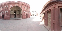 A structure in Agra Fort