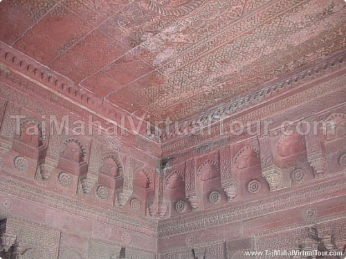Beautiful stone carving in Turkish Sultana House