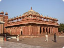 A beautiful structure in Dargah of Sheikh Salim Chisti Campus